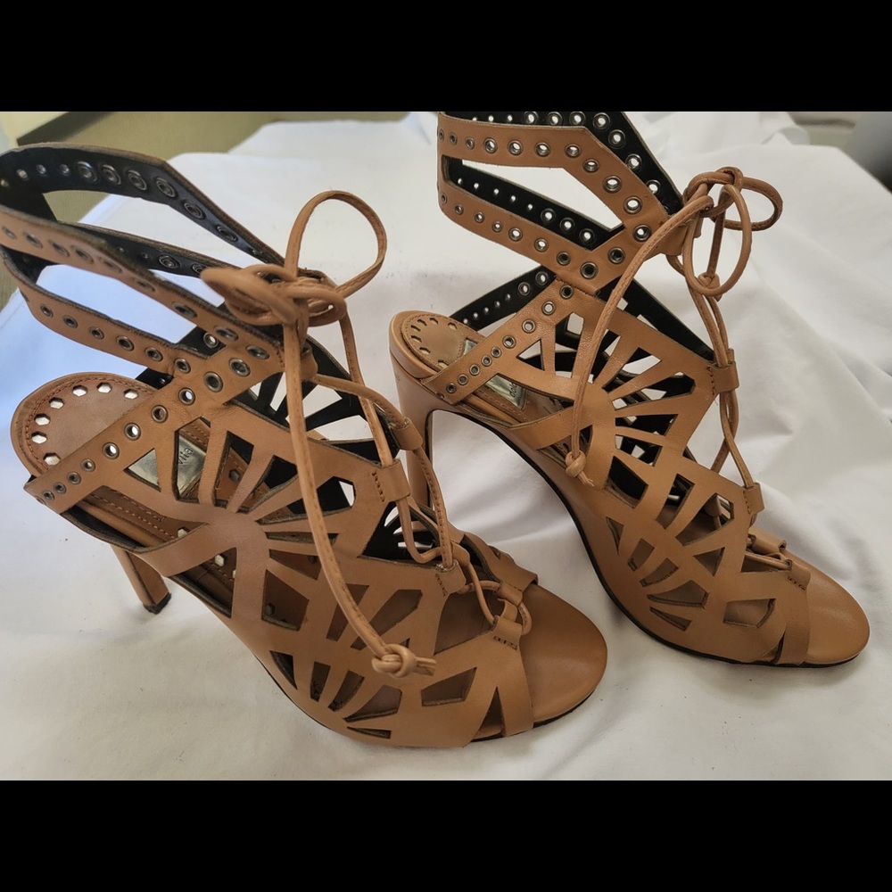 dolce vita nude heels